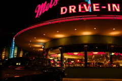 Mel's DRIVE-IN