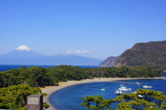 戸田の港と富士山