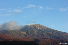 鳥海山の朝