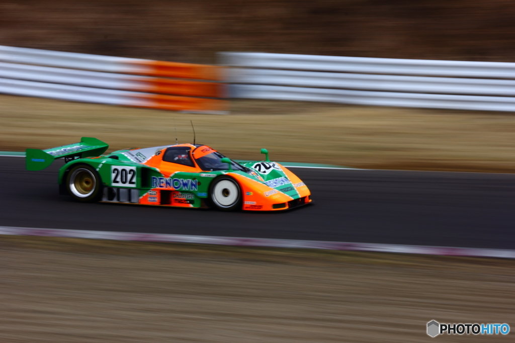 787B