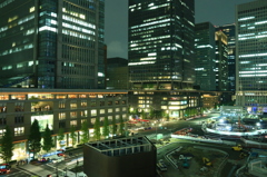東京駅前