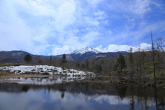 雪残る乗鞍