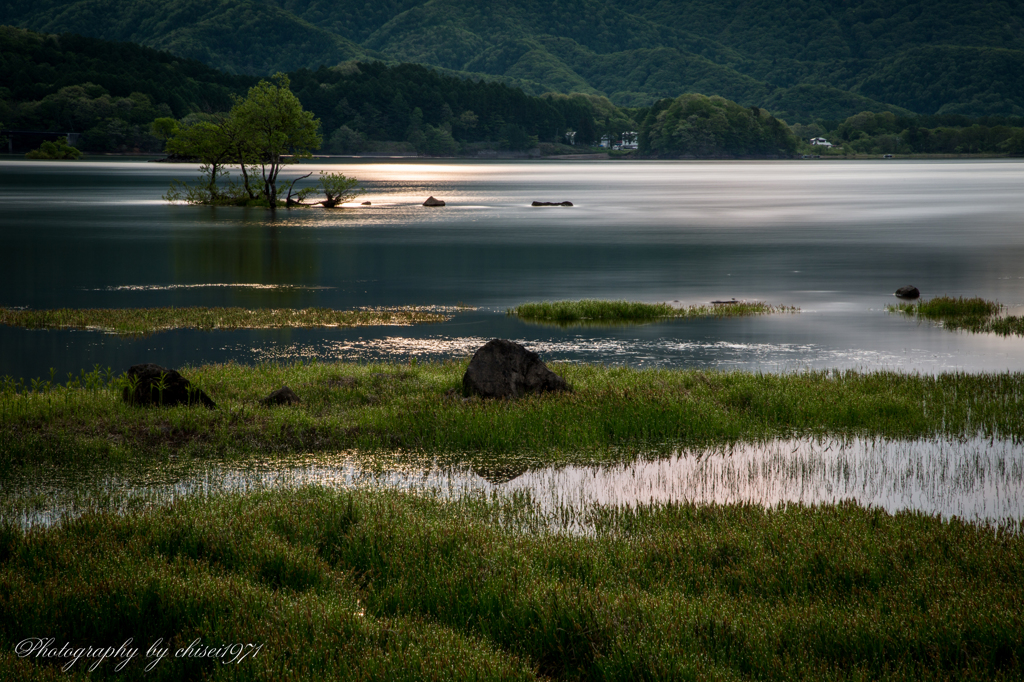 桧原湖 ～朝景～