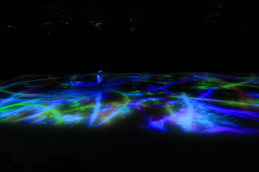 御船山のデジタルアート