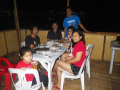 Mo Singson's wife, daughter, son and gra
