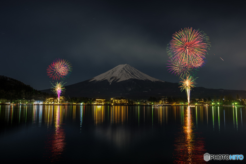 河口湖冬花火３