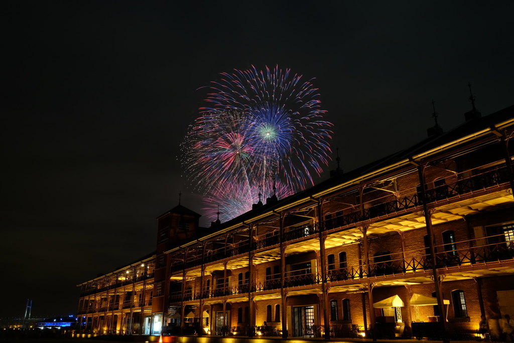 横浜花火