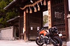 吉祥草寺とバイク