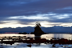  雨晴海岸
