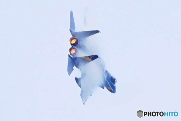 F15