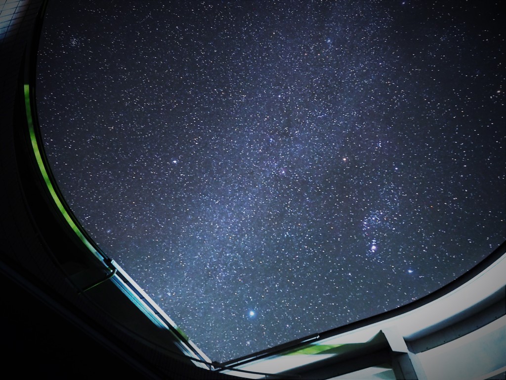 宇宙を覗いて。。。