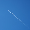 青空と飛行機雲