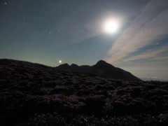 月光のくじゅう連山