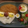 キーマカレーのサンタ