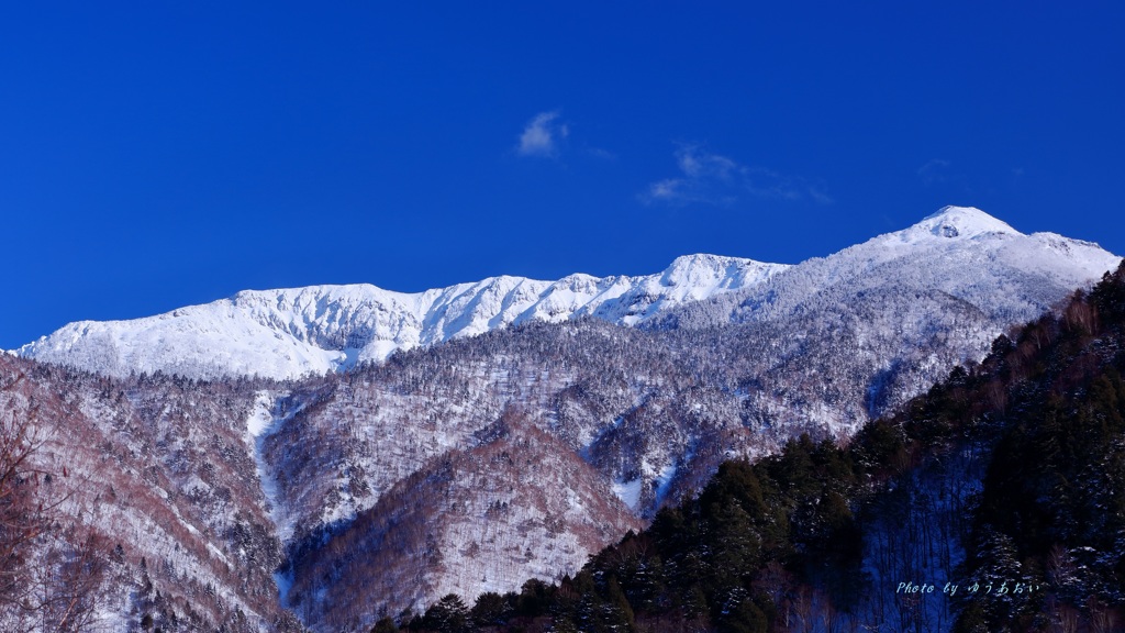 雪山の景観