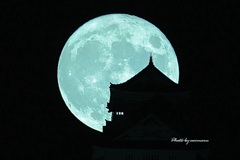 満月と岐阜城