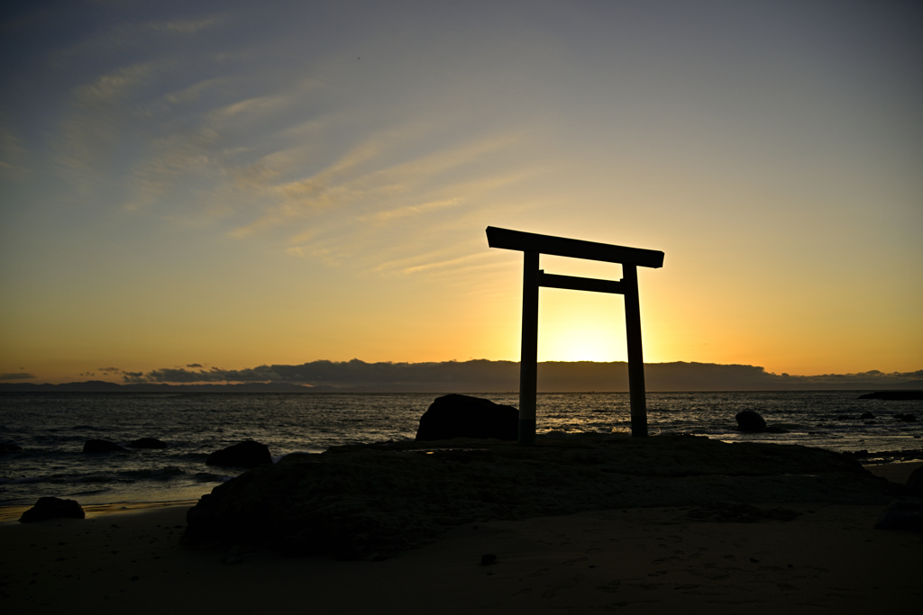 夕日が沈む