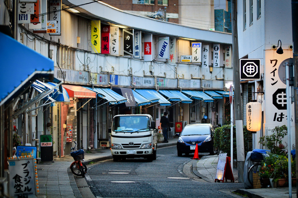 野毛都橋商店街