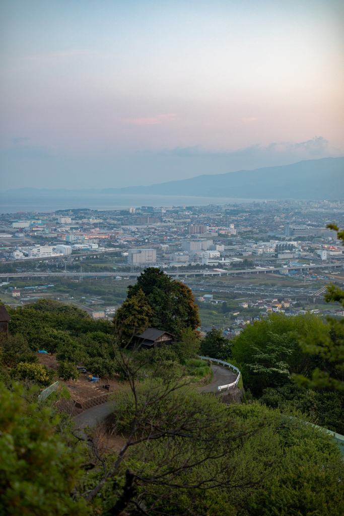 山の上から