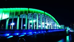 緑の勝鬨橋