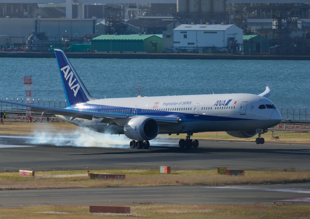 羽田空港第１ターミナルにて！