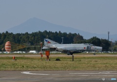 筑波山をバックに！