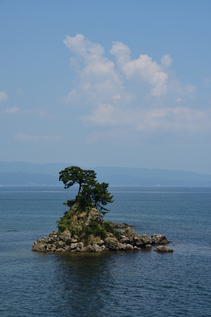 真夏の女岩