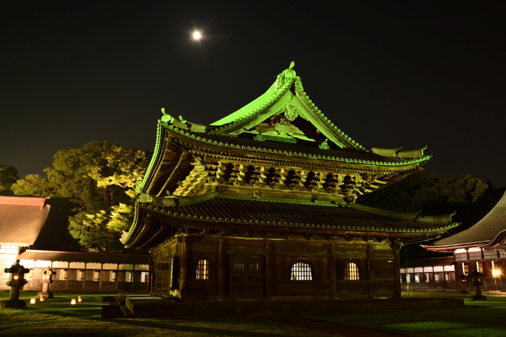 瑞龍寺夜の祈り