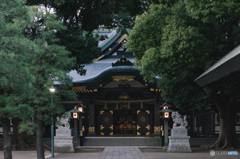 穴八幡宮 本殿