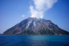 硫黄島近づく