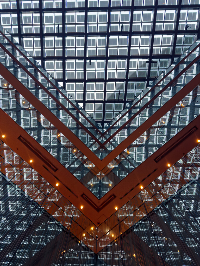 空間Ｘ＆Ｖ