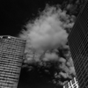 ビルと雲