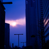春、霞の夕日