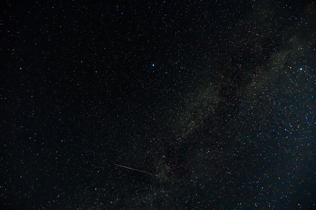 秋田県道56号秋田天王線パーキングからの星空