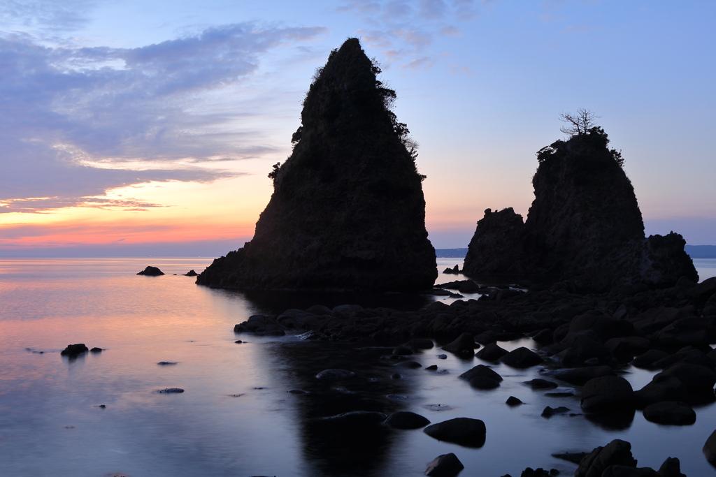 沈黙の岩石