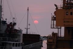 埠頭の夕景