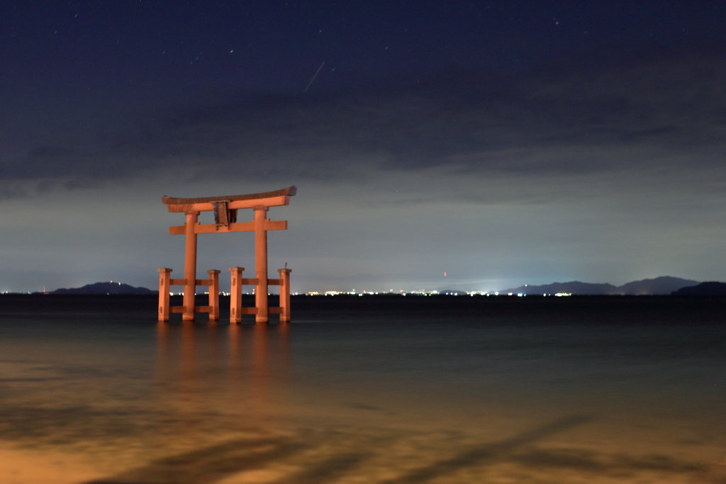 後追いの白髭神社