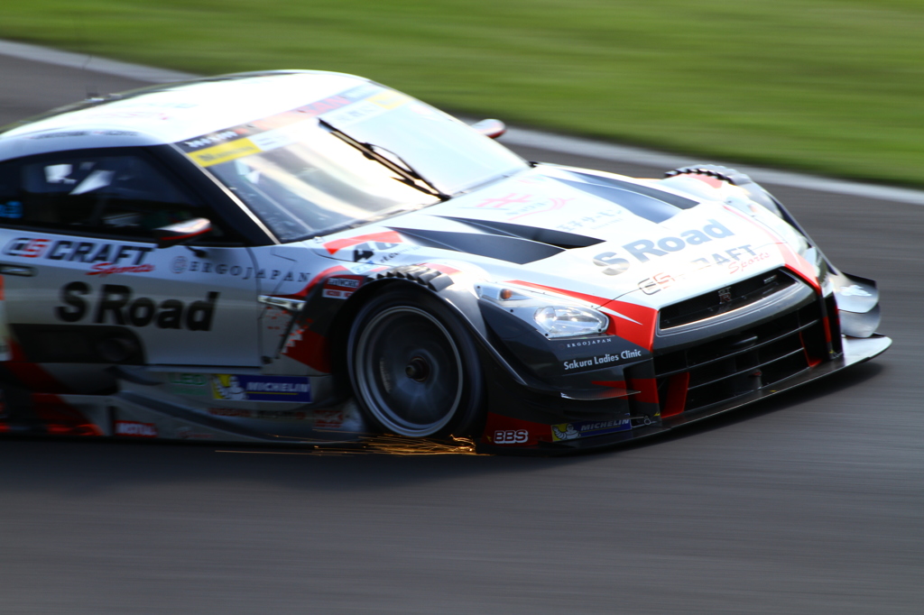 SROAD　CRAFT　SPORTS　GT-R　