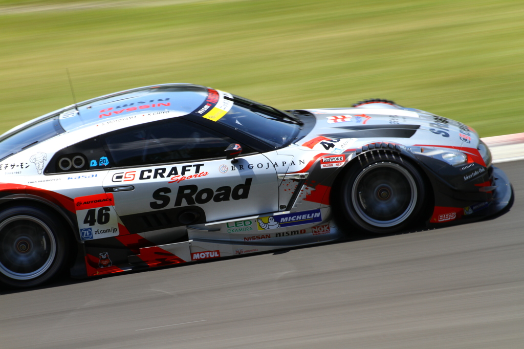 SROAD　CRAFT　SPORTS　GT-R　