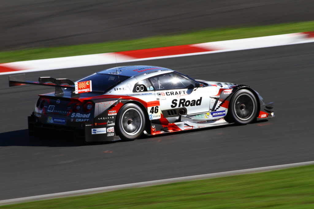 SRoad　Nismo　GT-R