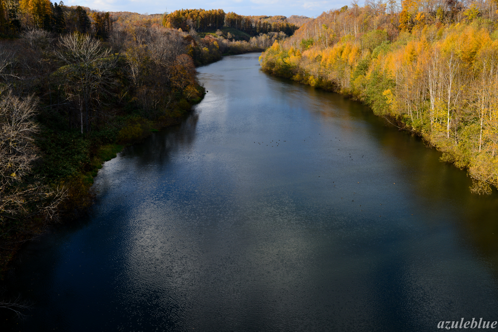 river runs through it...