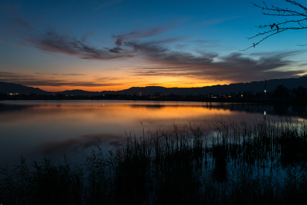 night is falling
