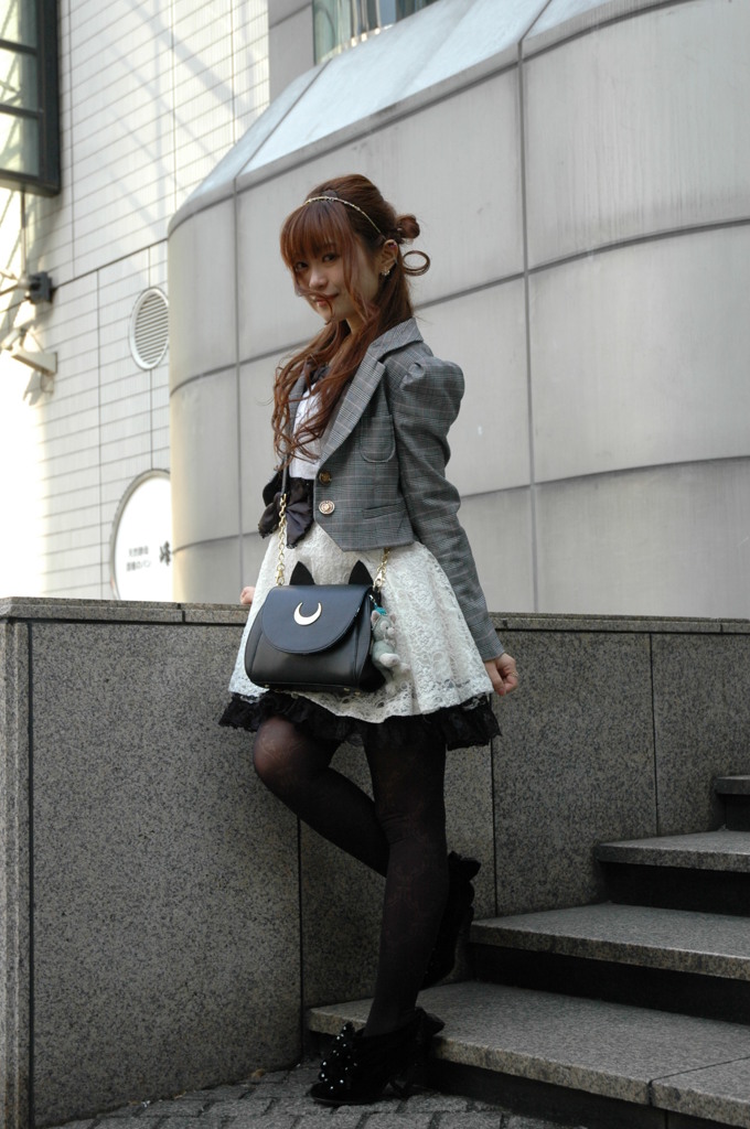 Spring day in town 　　まみさん　１