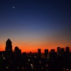都会の夜明け