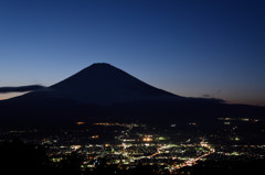 夕刻の富士山