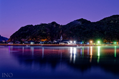 出漁を見守る教会