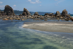 橋杭岩