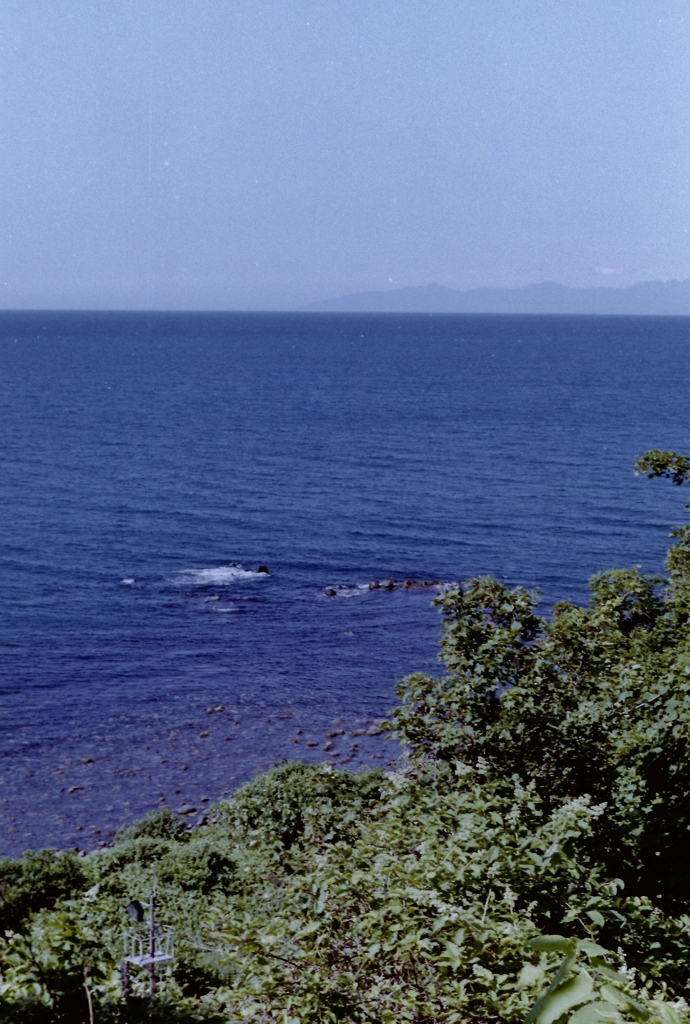 バス通りから下を・・・