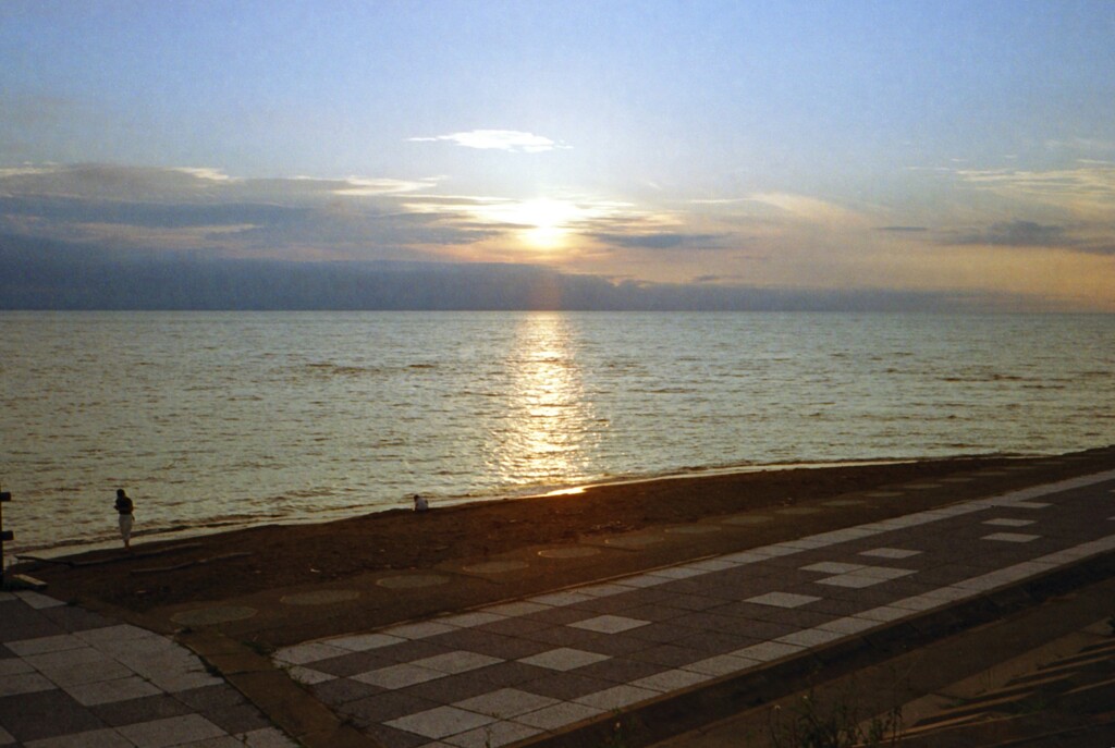 小平の日没