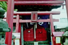 高架下の神様・・・